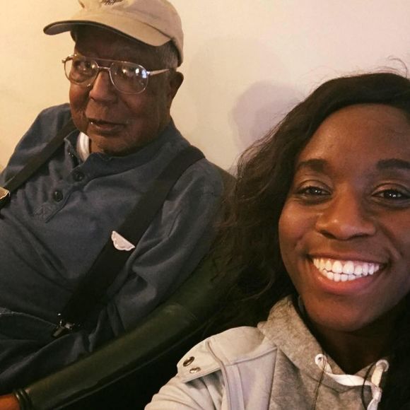 Meet your Posher, Hannah - Picture 1 of 1